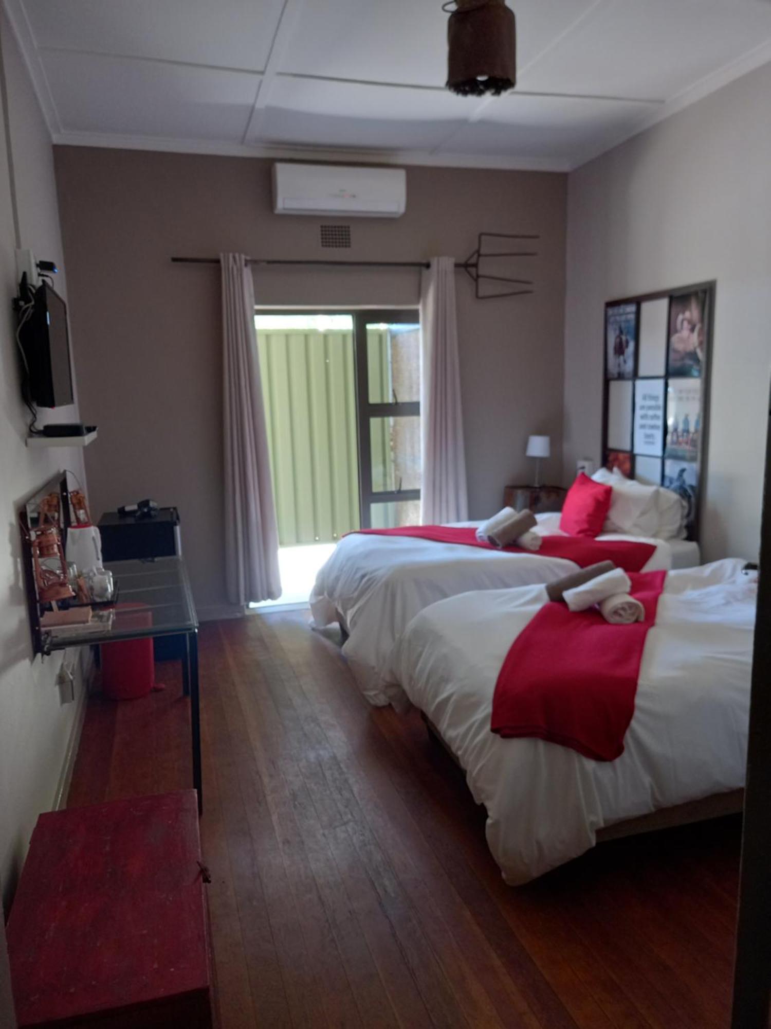 Die Windpomp Guesthouse Gobabis Exteriör bild