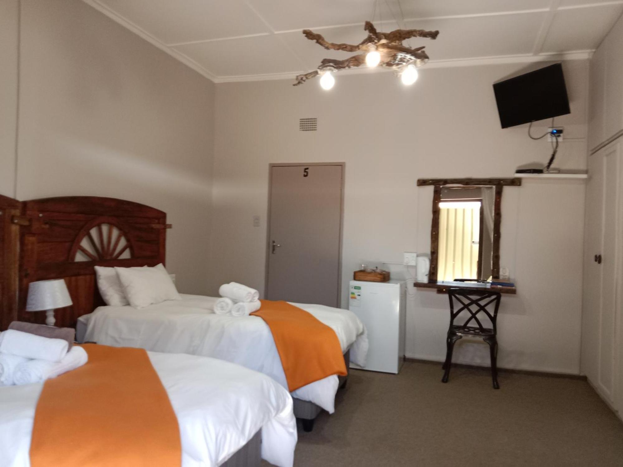Die Windpomp Guesthouse Gobabis Exteriör bild