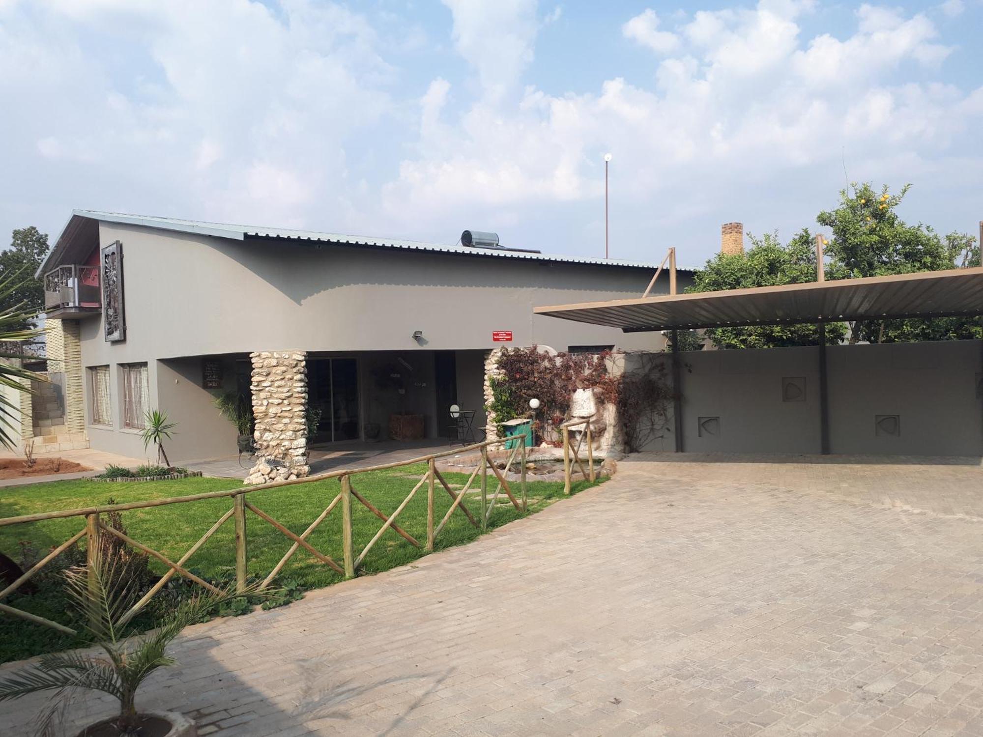 Die Windpomp Guesthouse Gobabis Exteriör bild