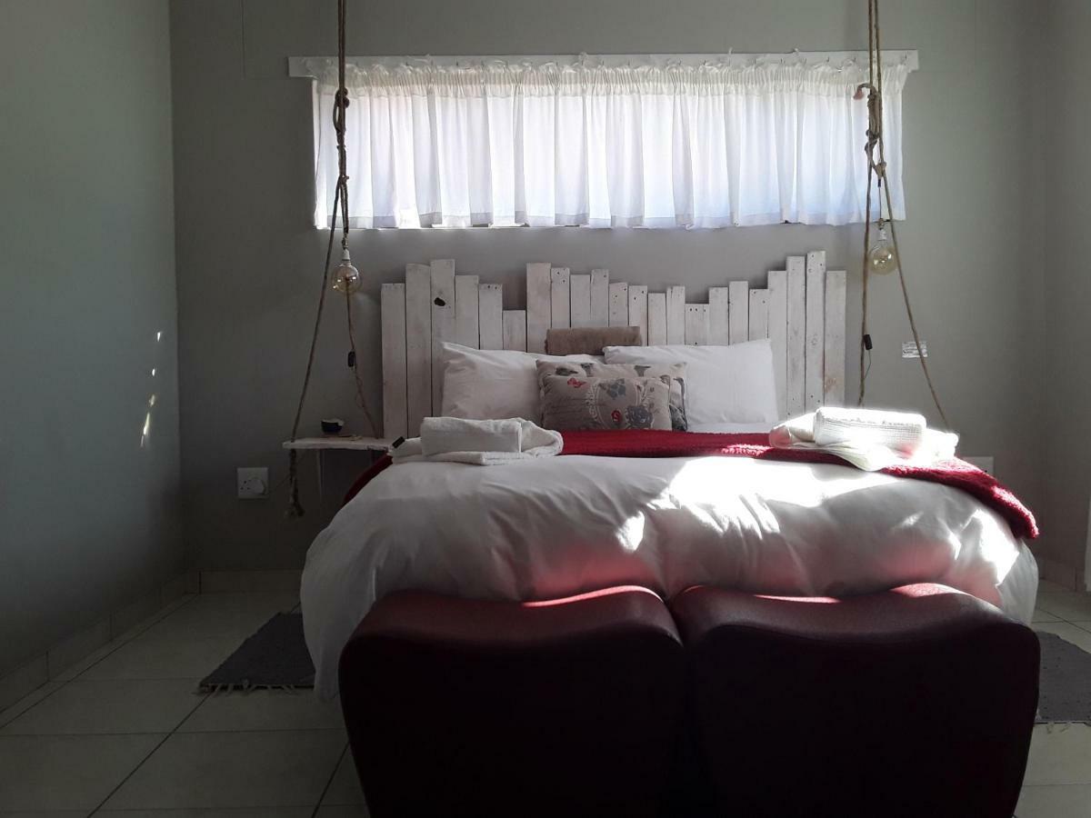 Die Windpomp Guesthouse Gobabis Exteriör bild